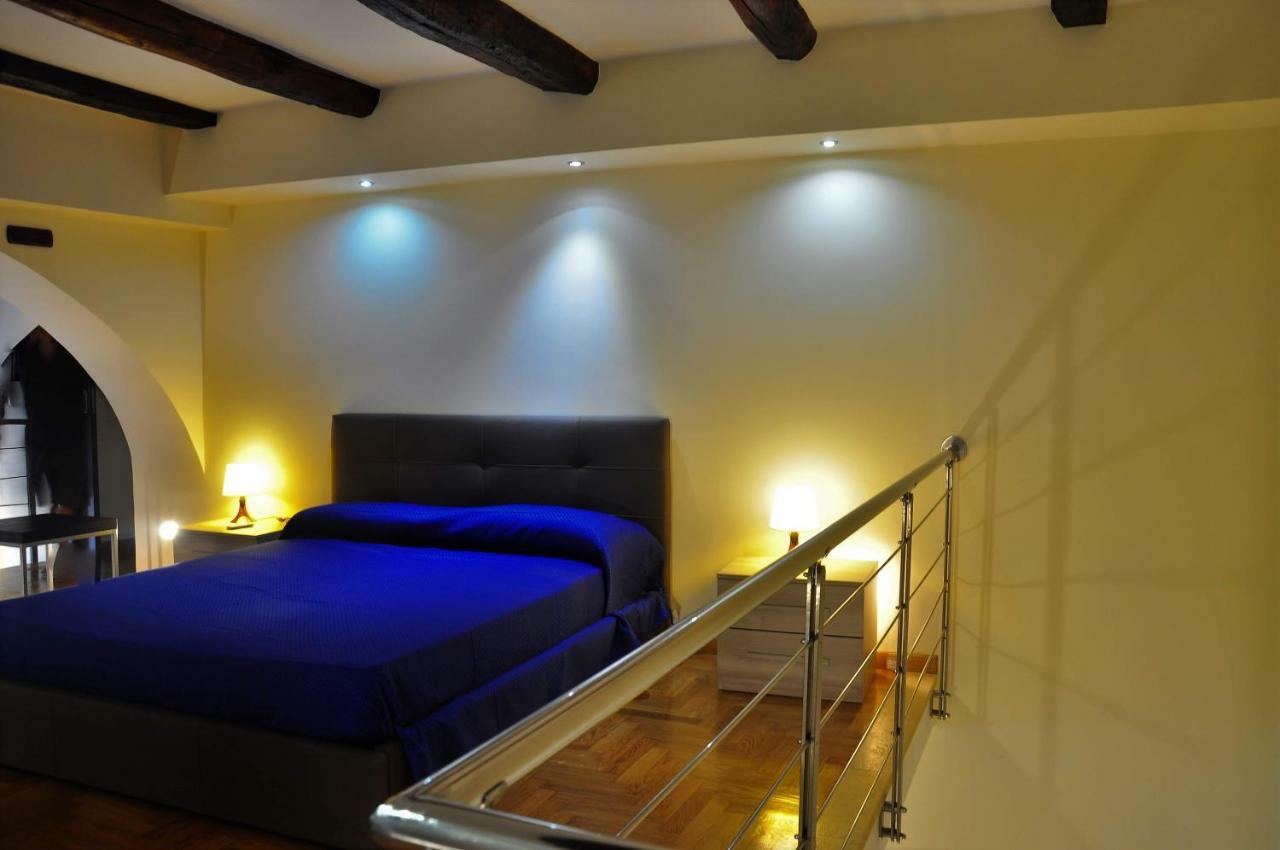 Suite Monticelli เนเปิลส์ ภายนอก รูปภาพ