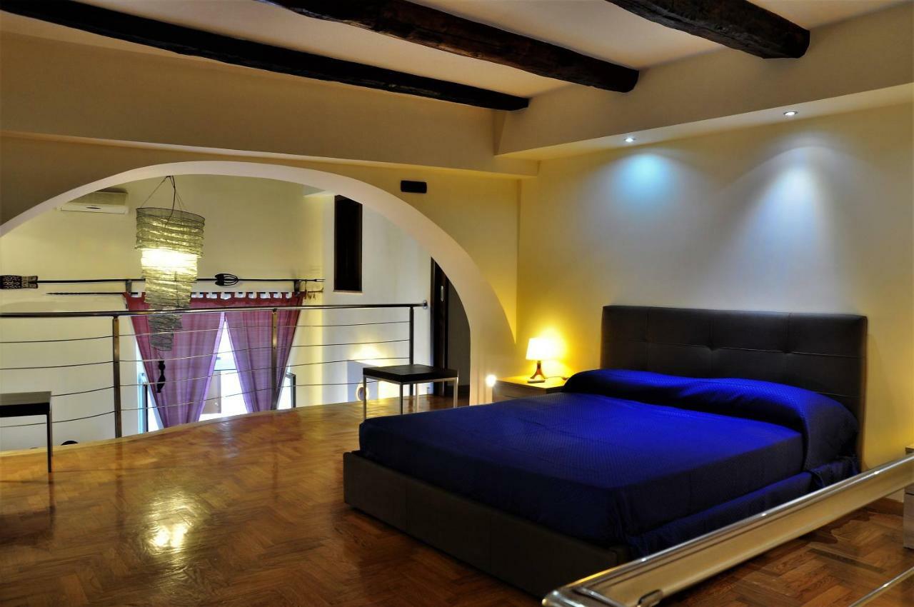 Suite Monticelli เนเปิลส์ ภายนอก รูปภาพ