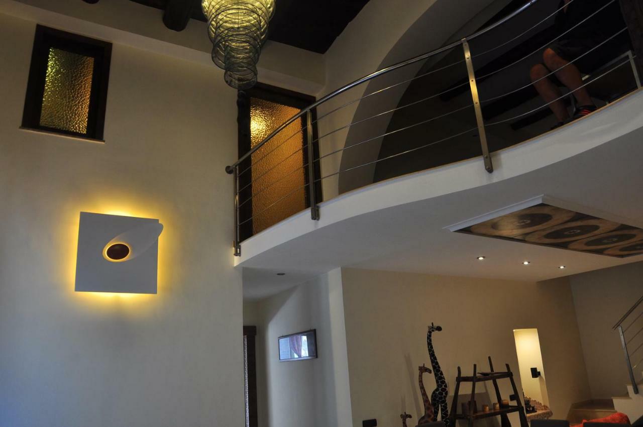 Suite Monticelli เนเปิลส์ ภายนอก รูปภาพ