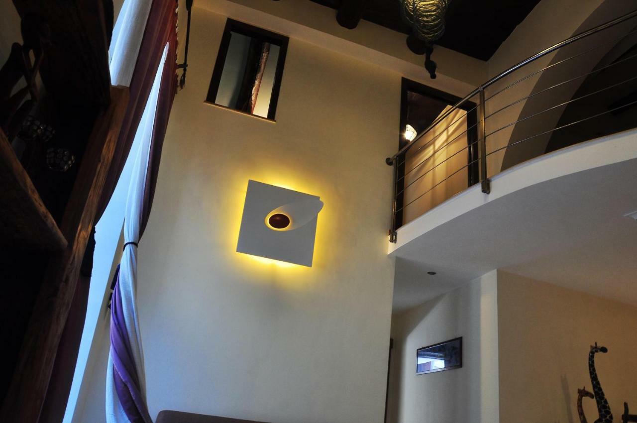 Suite Monticelli เนเปิลส์ ภายนอก รูปภาพ